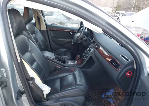 2008 Volvo Xc70 3.2 из США, поврежденный, VIN YV4BZ982681015856
